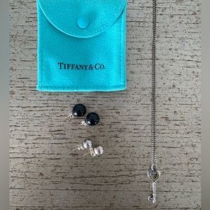 Tiffany & Co. sterling silver bundle - 2 pairs of earrings, 1 necklace